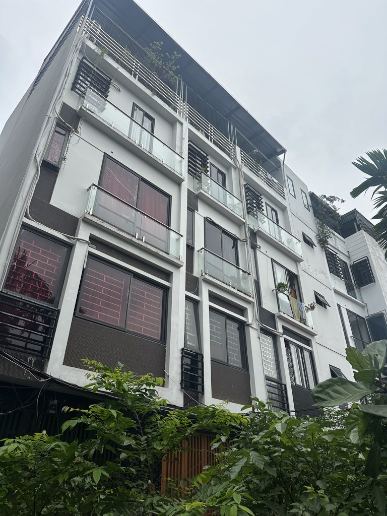 Giáp Nhị, 5 tầng, 6 phòng chỉ 6,5 tỷ, gần o tô, siêu thoáng