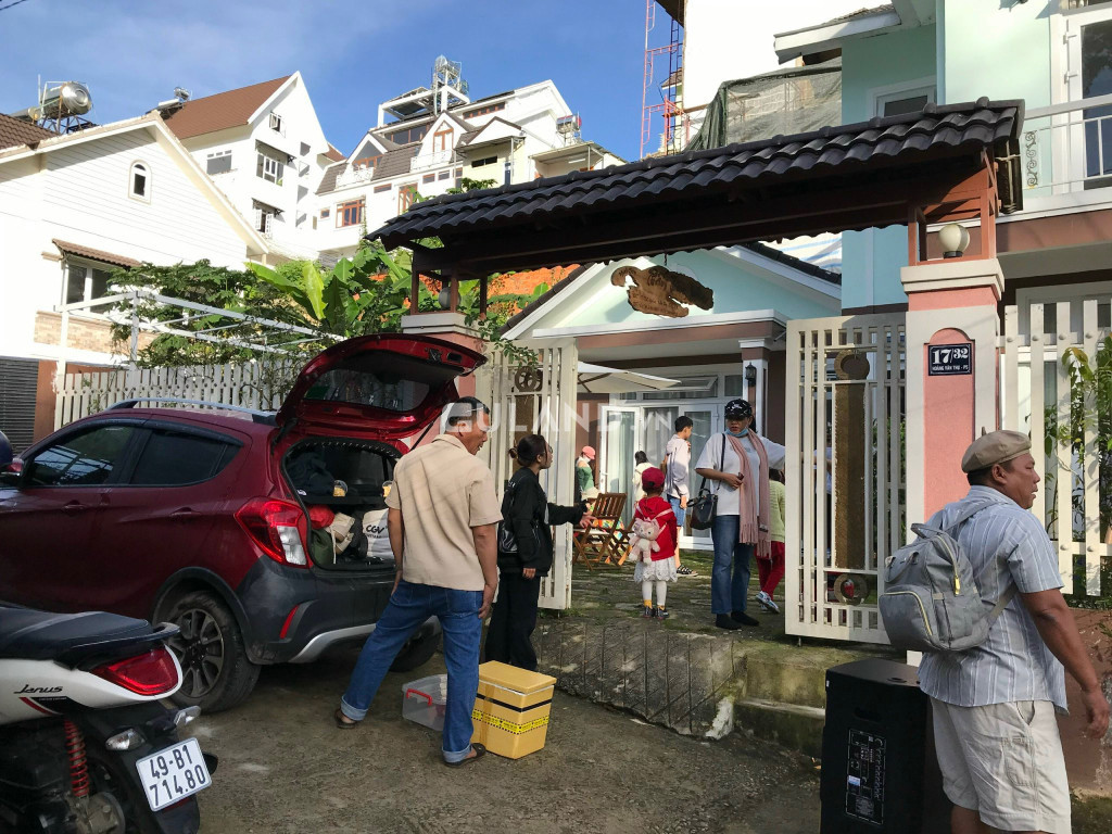 Bán đất tặng biệt thư