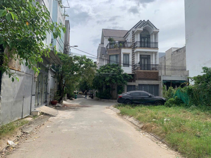 Ra nhanh đất ngay Gò Cát cách đường Nguyễn Duy Trinh 200m, Phú Hữu, quận 9 giá 3 Tỷ  bao ra sổ