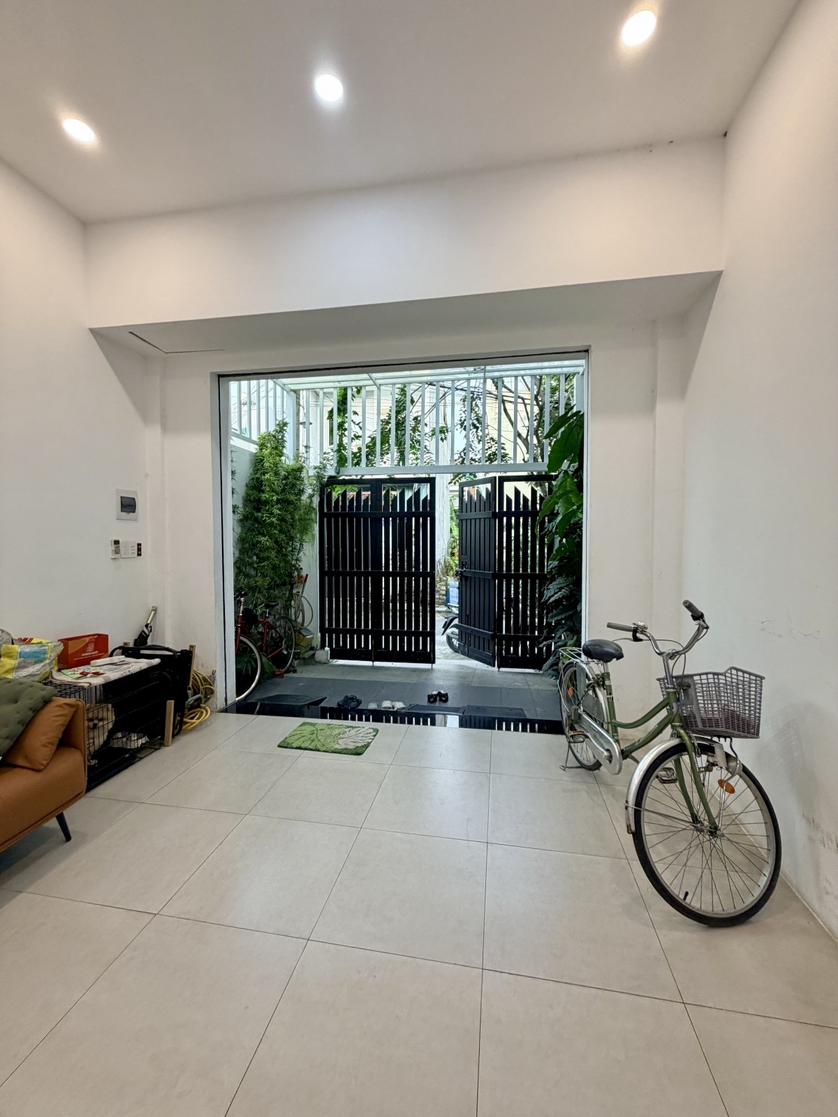 🚗 BÁN NHÀ 2 TẦNG - 80M2( 4.2*20), HOÀN CÔNG, GẦN CHỢ, TRƯỜNG - KPL, HẺM XE HƠI - GẦN CC RICCA - PHÚ HỮU, THỦ ĐỨC.