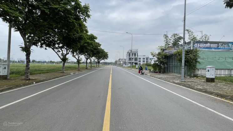 Thanh Lý 5 Lô Đất Đẹp, Thổ Cư, Ngay ĐHQG 245, Phú Hữu, Quận 9, Giá Chỉ 1Tỷ690, SHR, XDTD