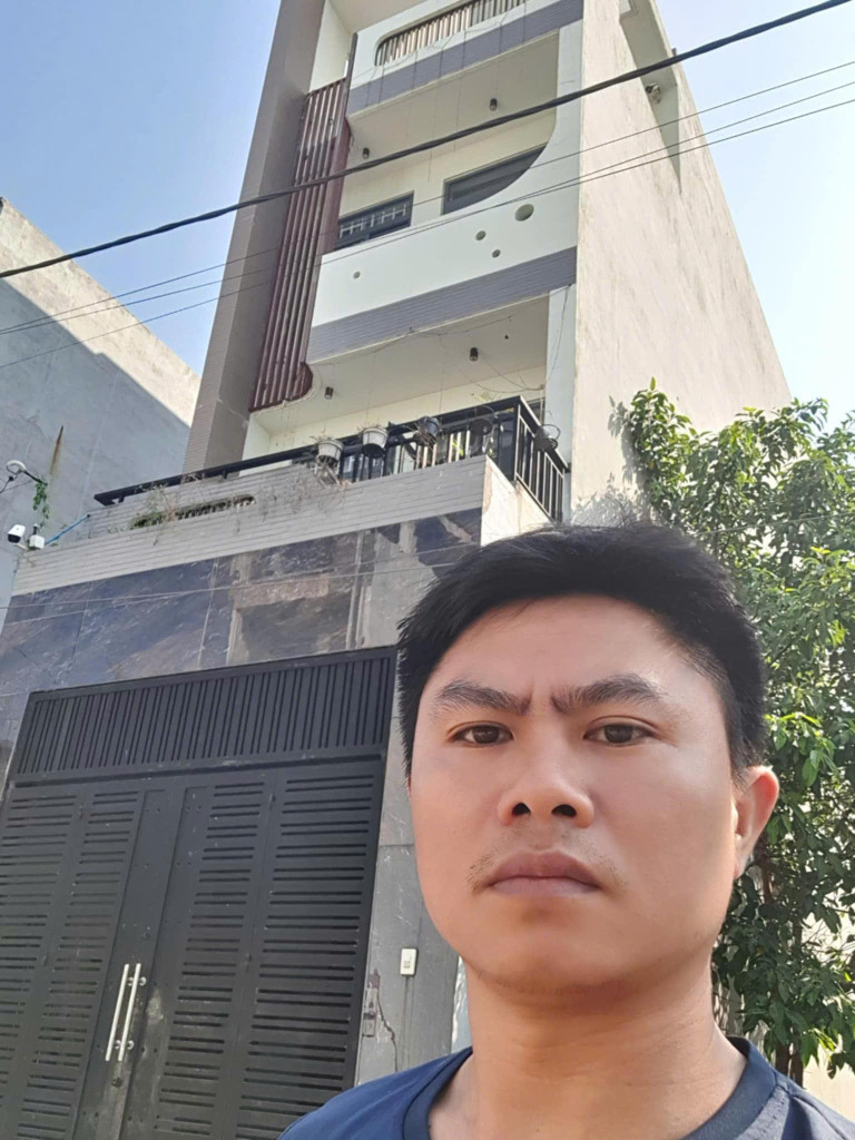 Oto ngủ trong nhà, DT sàn 255m2, Sổ riêng, Nhà đẹp, View thoáng. Gần vòng xoay Phú Hữu, Tp. TĐ. LH xem: 0909 185 988