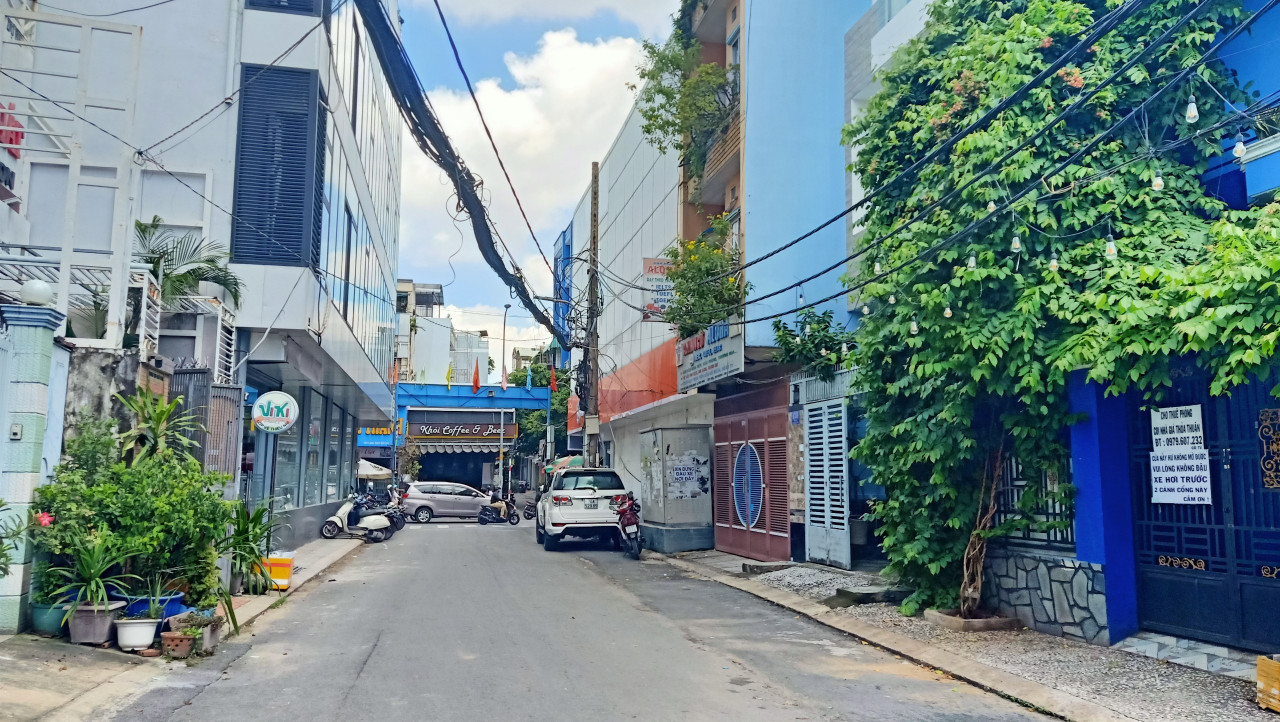 Nhà HXH Gò Dầu Tân Qúy 43m2 4T ST gần Chợ,Trường học, TTTM AEON Chì 5 tỷx