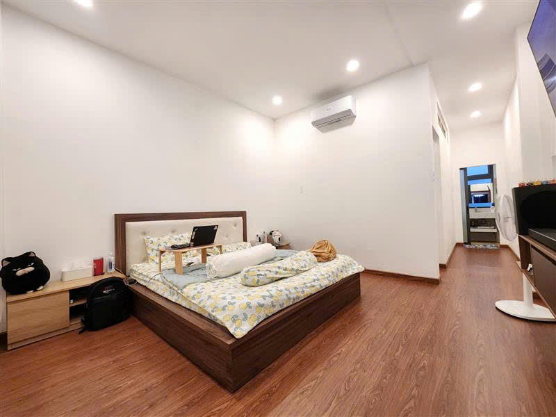 GÒ XOÀI - HẺM 8M - 72M2 - 3 TẦNG - 5PN - SỔ VUÔNG - K LỘ GIỚI - HOÀN CÔNG ĐỦ - CHỈ 6.1T