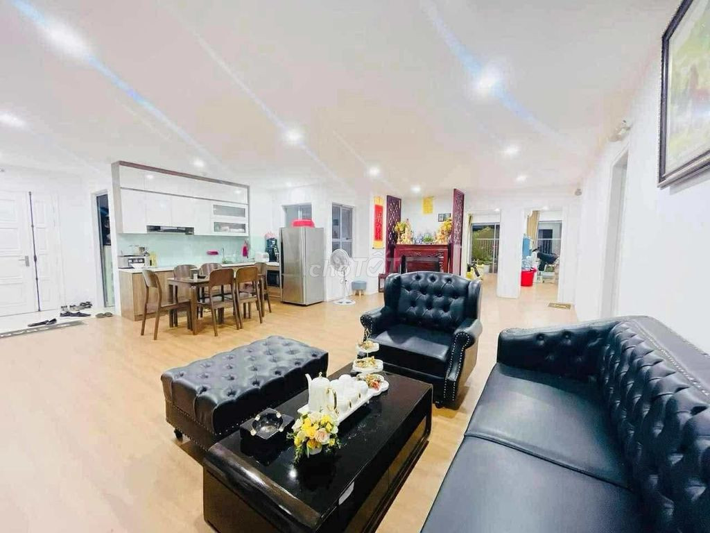 Cho thuê căn hộ cao cấp- Tứ Hiệp Plaza 3N1k diện tích 124m2