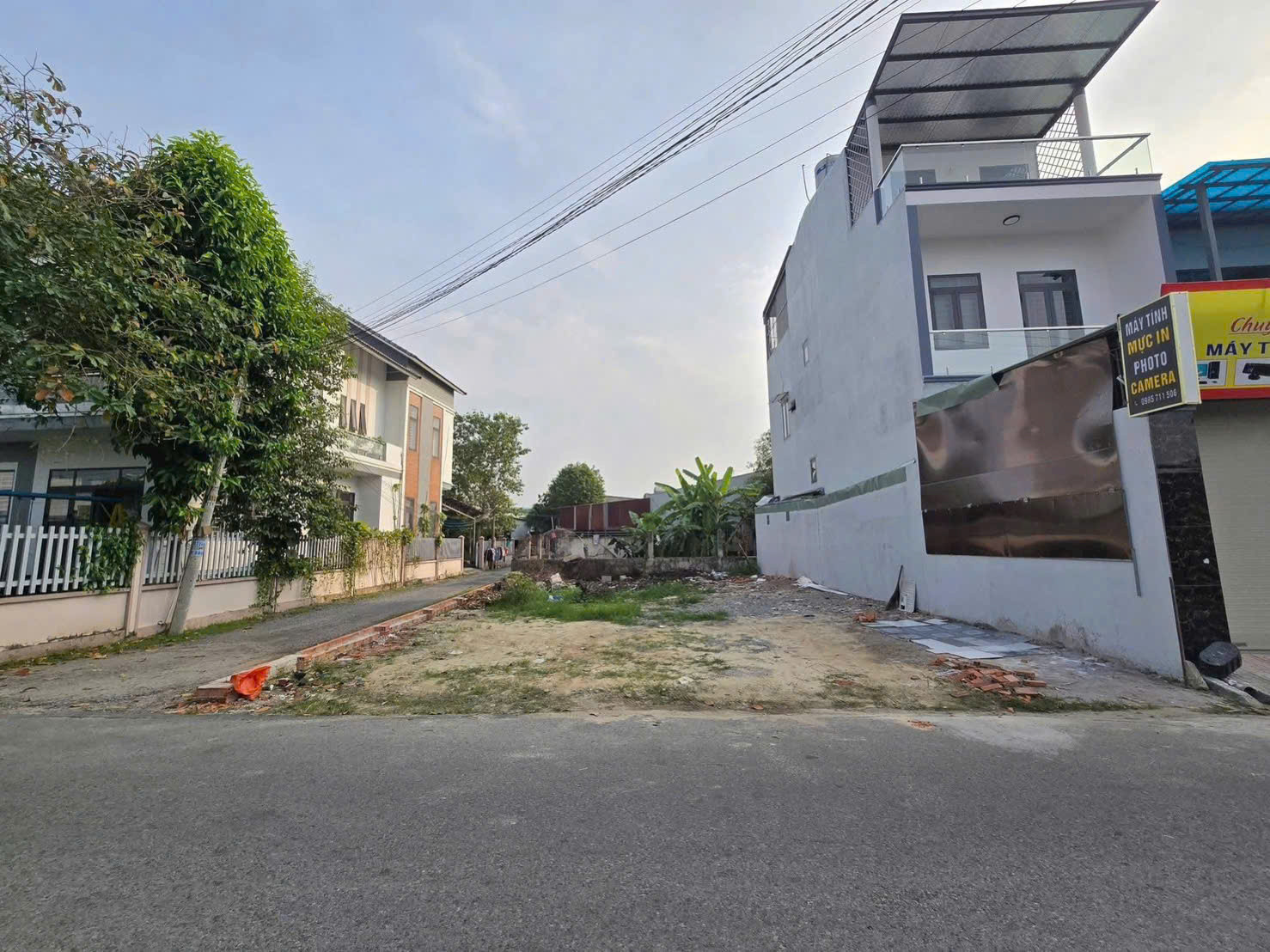RẺ NHÂT HOÀ LẠC, VIEW HỒ, ĐƯỜNG ÔTÔ TRÁNH, CÁCH ĐẠI HỌC FPT 3KM, ĐHQG 1.5KM, 115M2, LÔ GÓC