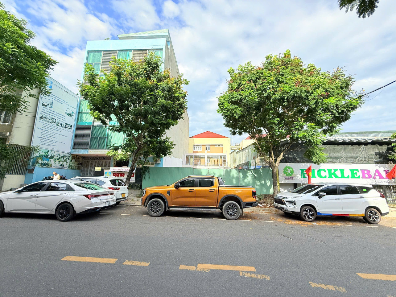 Bán đất 321m2 ngang 10m Đường Hà Đông 1, gần Biển