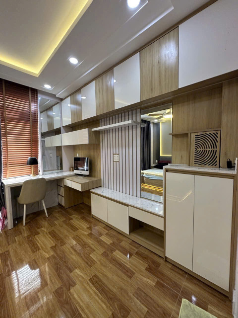 Bán nhà Hà Huy Giáp,Quận 12,5mx12m giá 4tỷ2, 1trệt2 lầu+