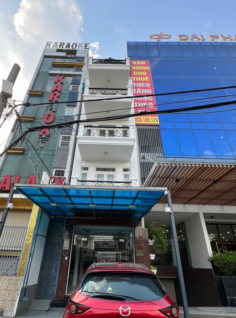 Bán nhà Mặt Tiền, giáp Nguyễn Oanh, GV, SHR, 17,9 tỷ TL