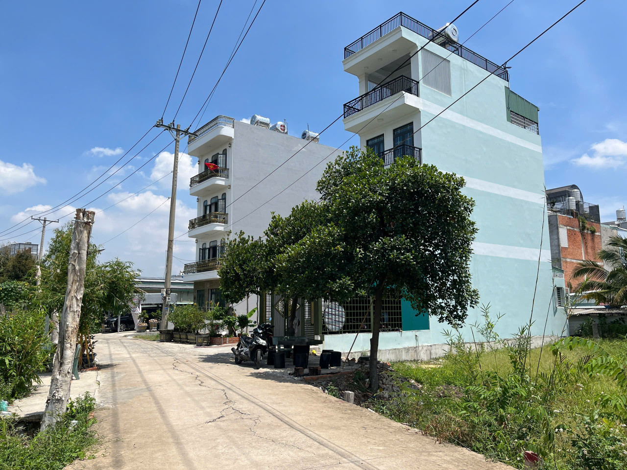 Bán đất Mt sông Hẻm 806 . Ngay cầu Ông Đụng giá tốt