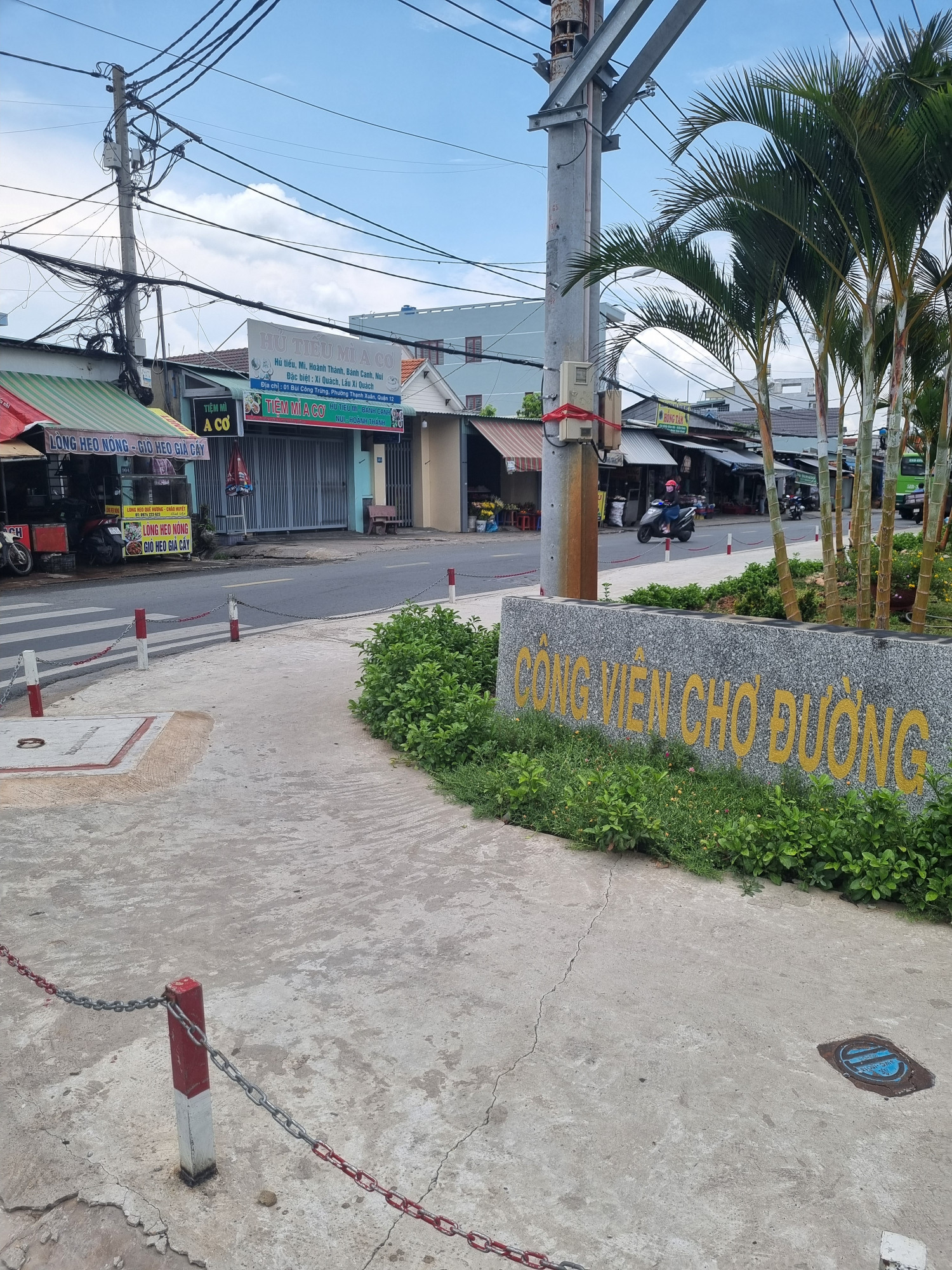 Chính chủ cho thuê căn ngay trung Tâm chợ Đường quận 12