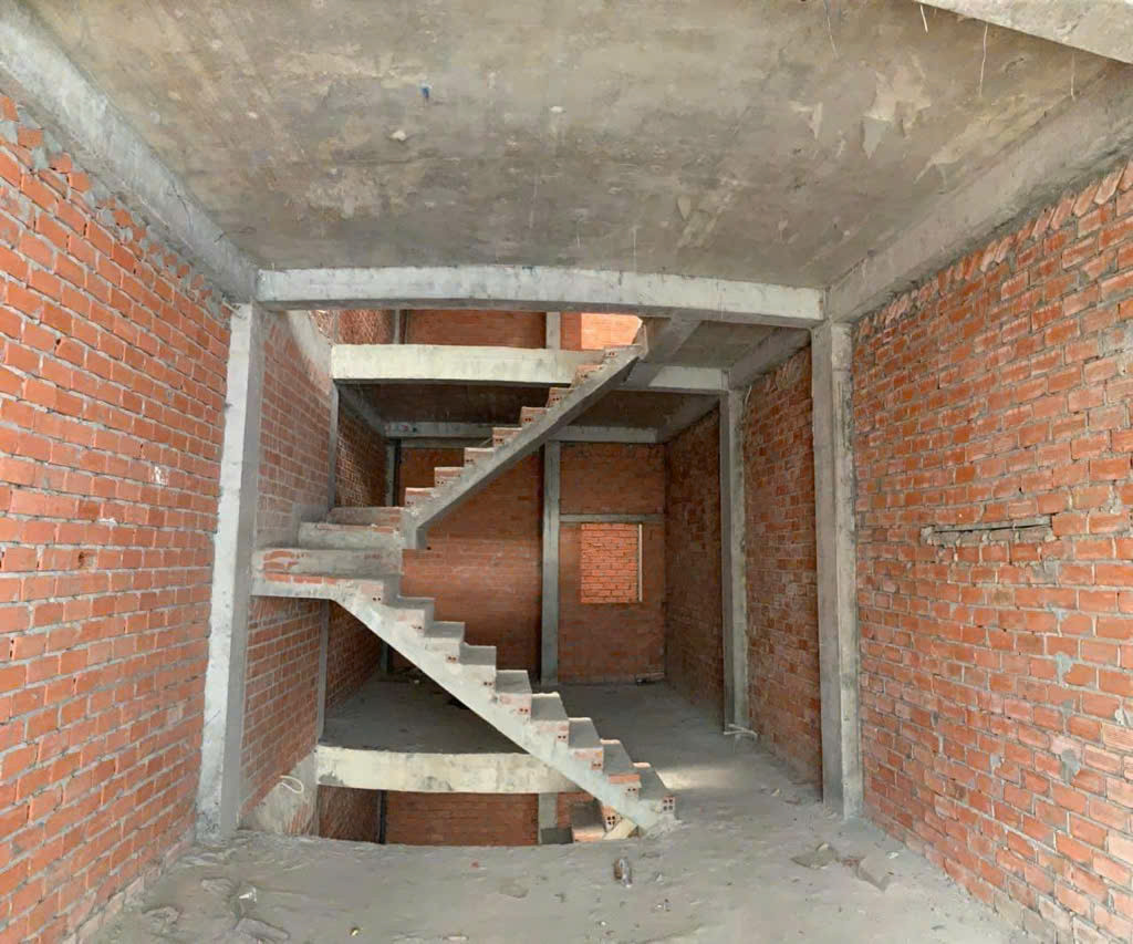 NHÀ 4 TẦNG HÀ HUY GIÁP HƠN 50M2 GẦN ĐẠI HỌC TÀI CHÍNH MAKETING P THẠNH XUÂN Q12. 4.6tỷ
