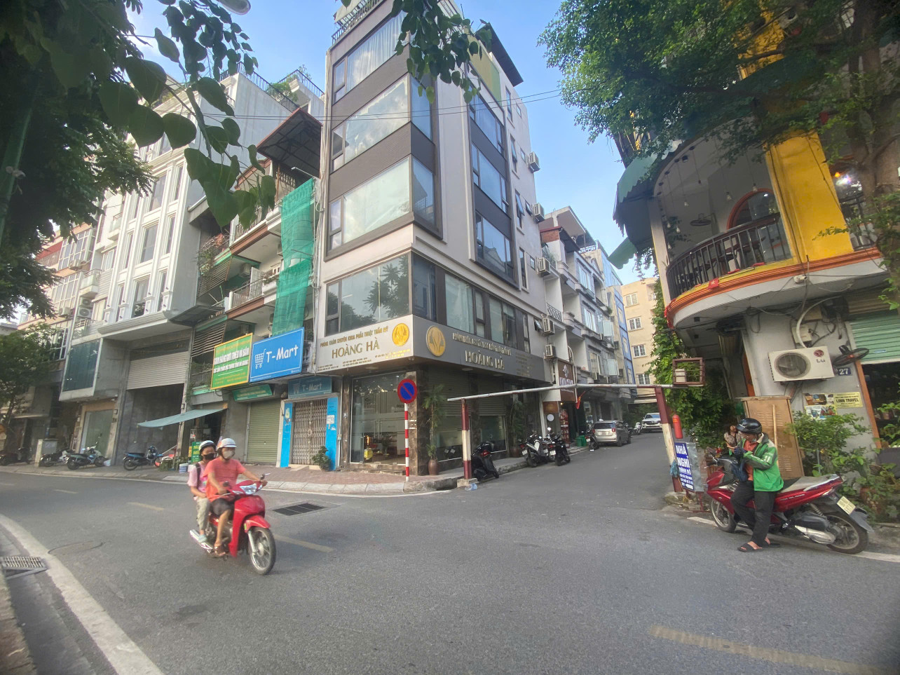 CHO THUÊ NHÀ 55m² - KD LÔ GÓC 2 MẶT TIỀN ĐƯỜNG – VIEW SÔNG - THANG MÁY – ĐỖ Ô TÔ XE MÁY.