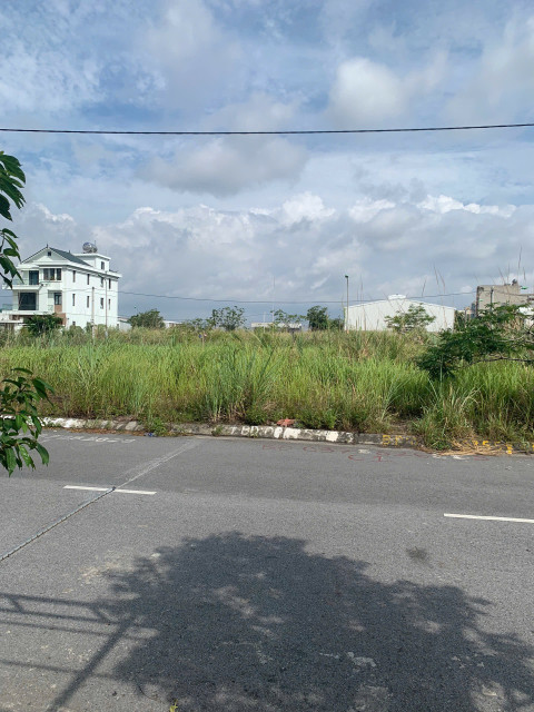 Bán đất 99m² ngang 6m giá 3.95 tỷ tại Phường Cao Xanh Thành phố Hạ Long