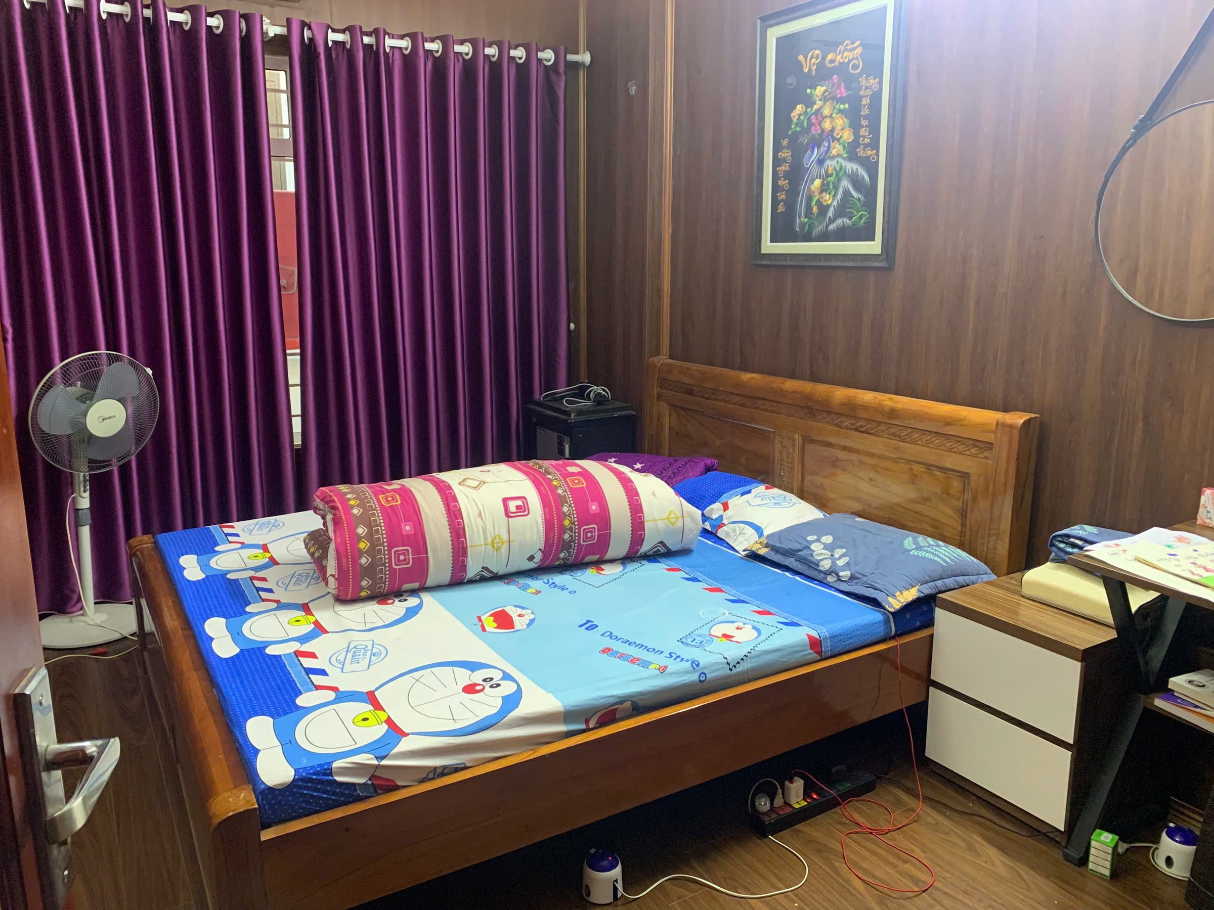 Chính chủ cần bán nhà 4 tầng tại ngõ 8 Hà Trì 2 - Hà cầu - Hà Đông - Hà Nội
Diện tích 35m2, mặt tiền 3m, 4 phòng ngủ, đầy đủ nội thất, ngõ xe ba gác, cách chợ Hà Đông 1km
Gần trường mầm non Hà Trì, gần Trường cấp 1,2,3 Lê Lợi