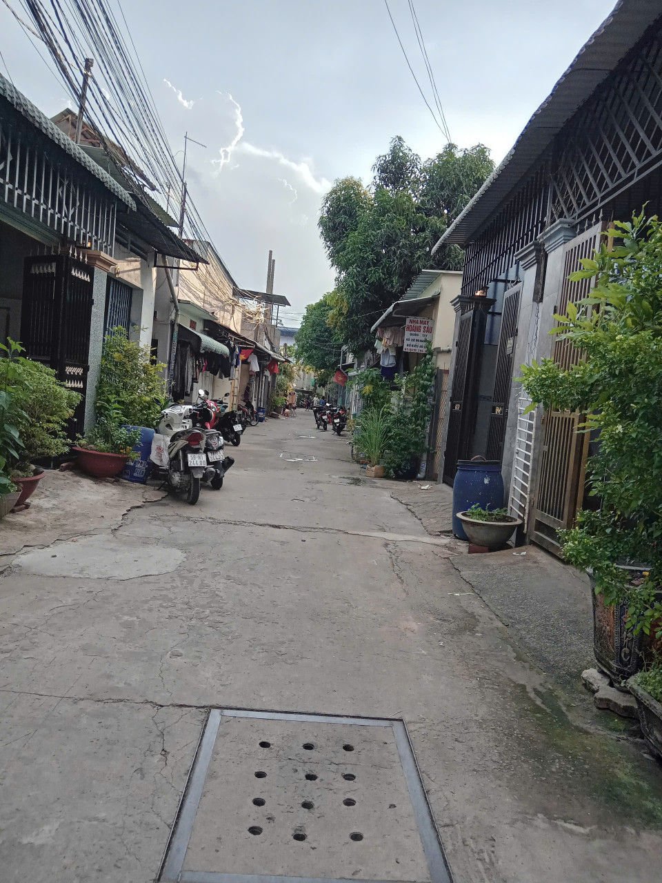 Nhà 2 tầng, rộng 81m2 mà giá chỉ dưới 4 tỷ