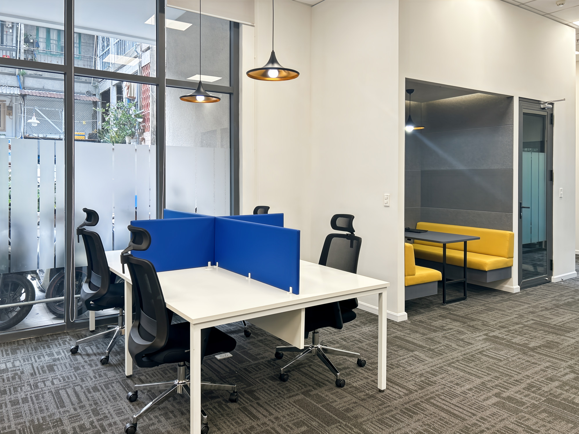 Làm việc linh hoạt tại Regus L’Mak hoặc bất cứ nơi đâu trong mạng lưới toàn cầu của chúng tôi