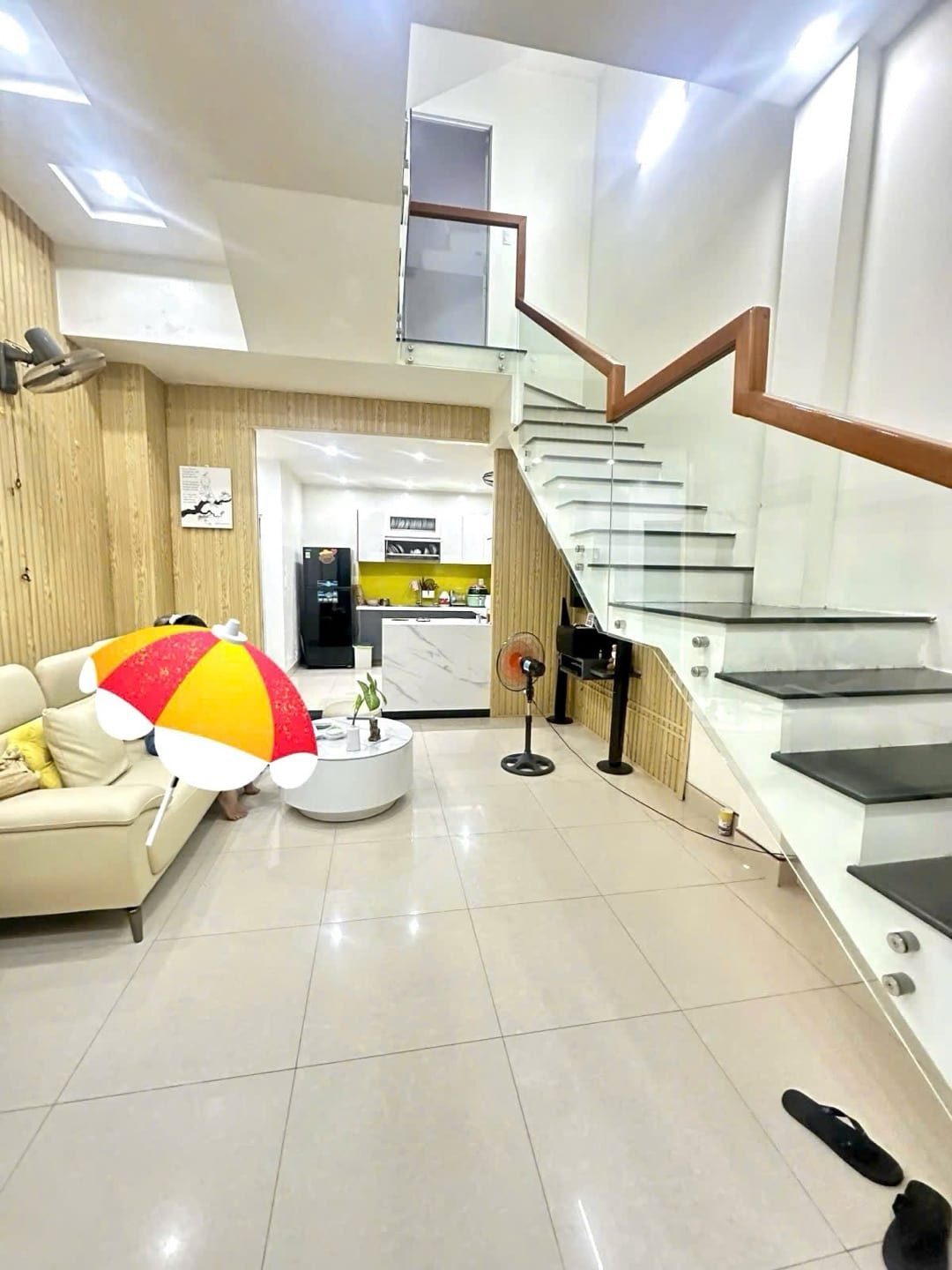 ❌ NHÀ ĐẸP 4 TẦNG KIÊN CỐ CÁCH - KIỆT TRUNG TÂM HÀM NGHI - VỊ TRÍ ĐẸP HIẾM KHU VỰC