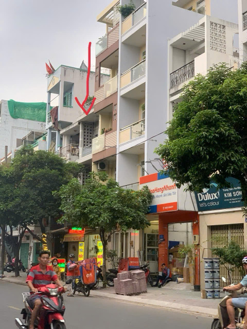 BÁN NHÀ CHO CON ĐI HỌC, MẶT TIỀN ĐƯỜNG HÀN HẢI NGUYÊN, PHƯỜNG 1, QUẬN 11, HCM.