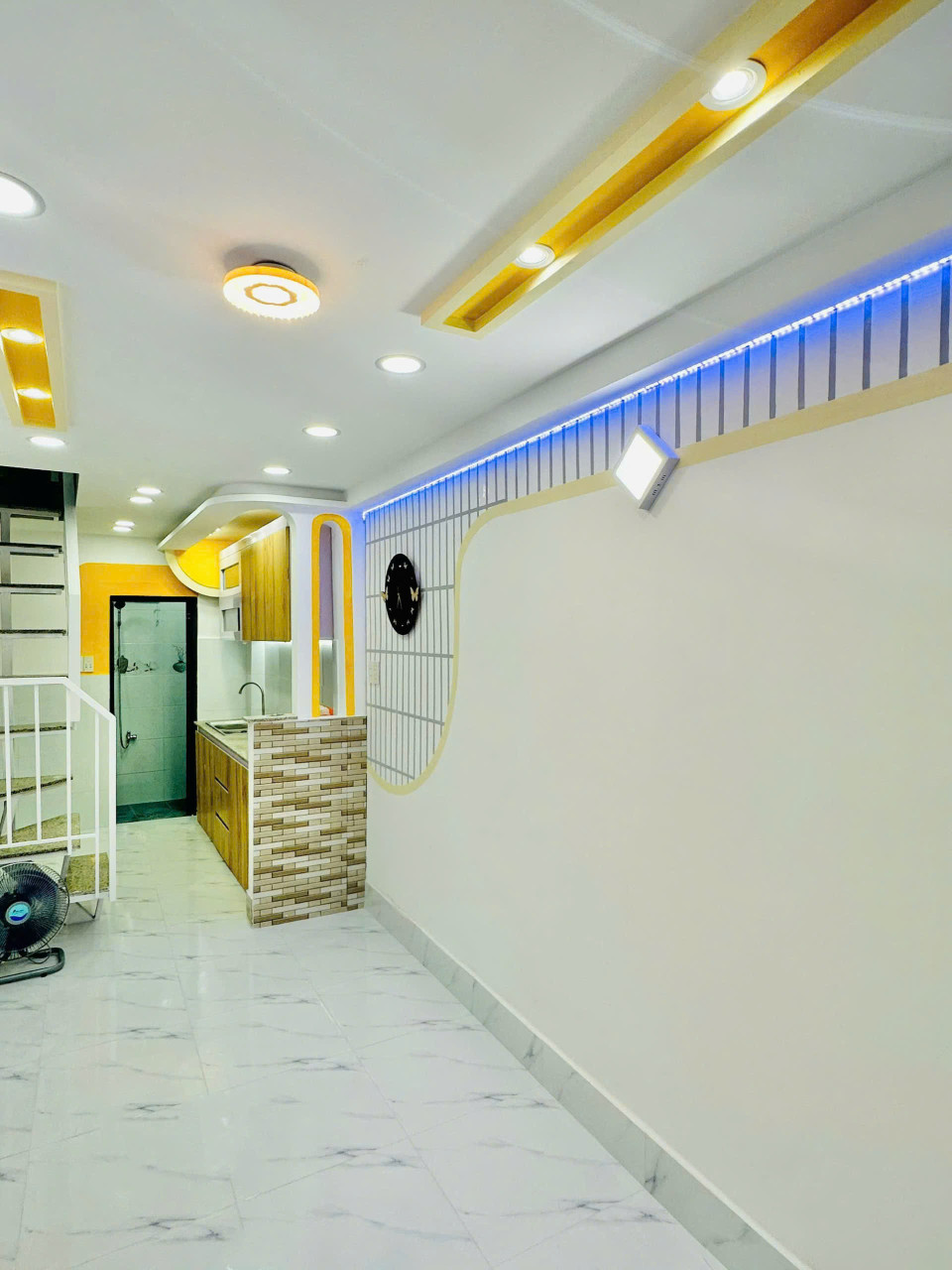 BÁN NHÀ 1 TRỆT 2 LẦU MỚI ĐẸP 100% - ĐƯỜNG HÀN HẢI NGUYÊN - QUẬN 11