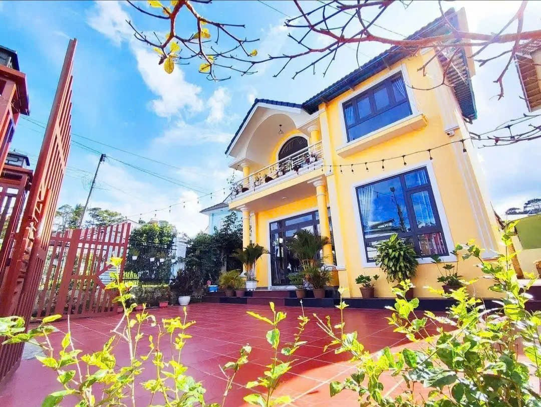 CHO THUÊ VILLA 8 PHÒNG 22 TRIỆU HÀN THUYÊN ĐÀ LẠT