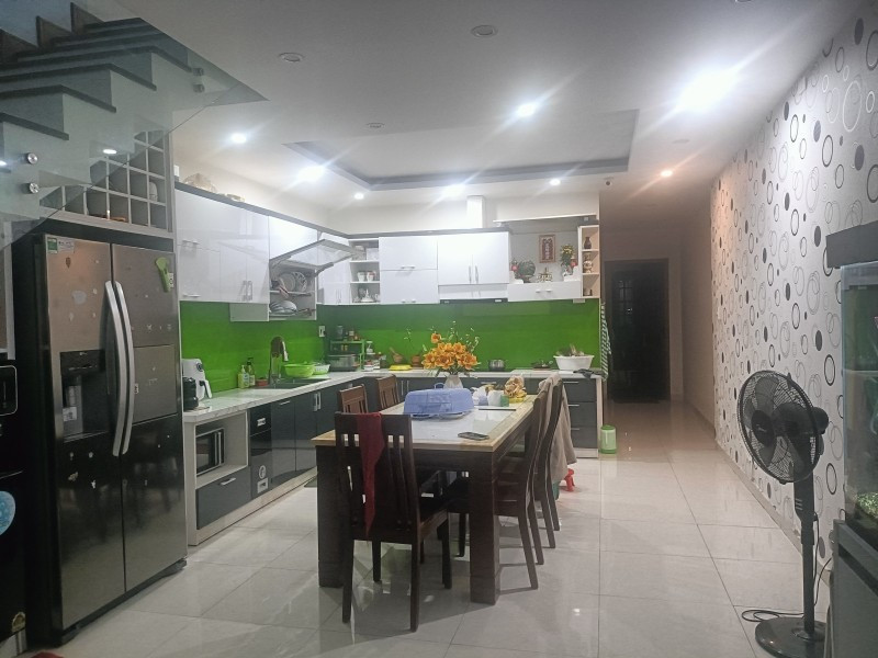 # Mặt Tiền Hàn Thuyên đường 7.5m Hải Châu, 118m2, 4 tầng đẹp xịn, 10.x tỷ