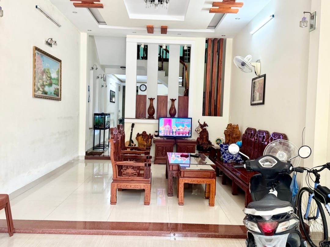 Nhà 3 tầng - Hàn Thuyên, Hoà Cường Bắc, Hải Châu - 120m2 - 13,9T