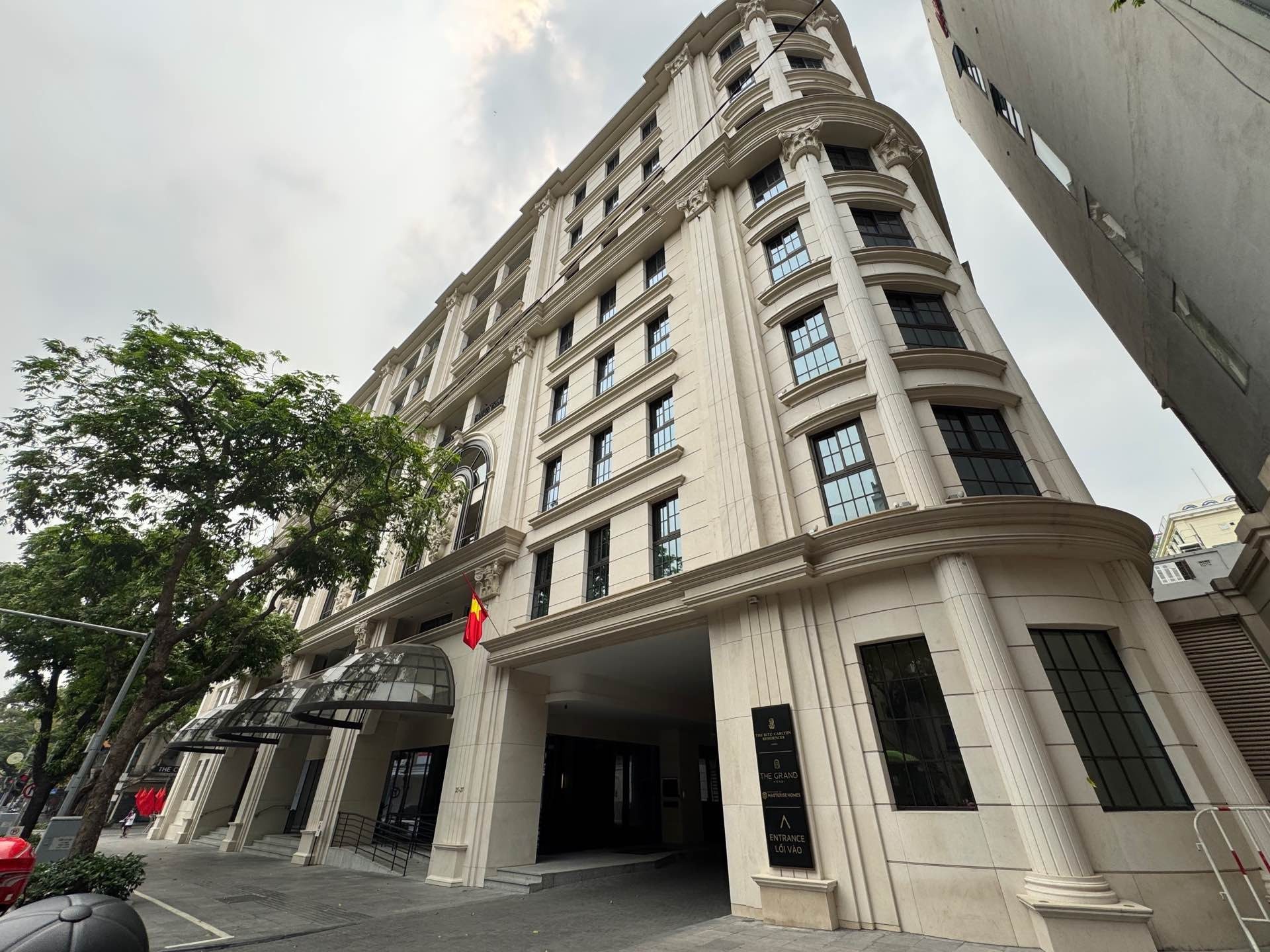 Căn hộ hàng hiệu siêu sang Channel The Grand Hàng Bài 💥 Vị thế kim cương góc hồ Hoàn Kiếm – 134m2 sẵn sổ đỏ tầm giá 9x tỷ