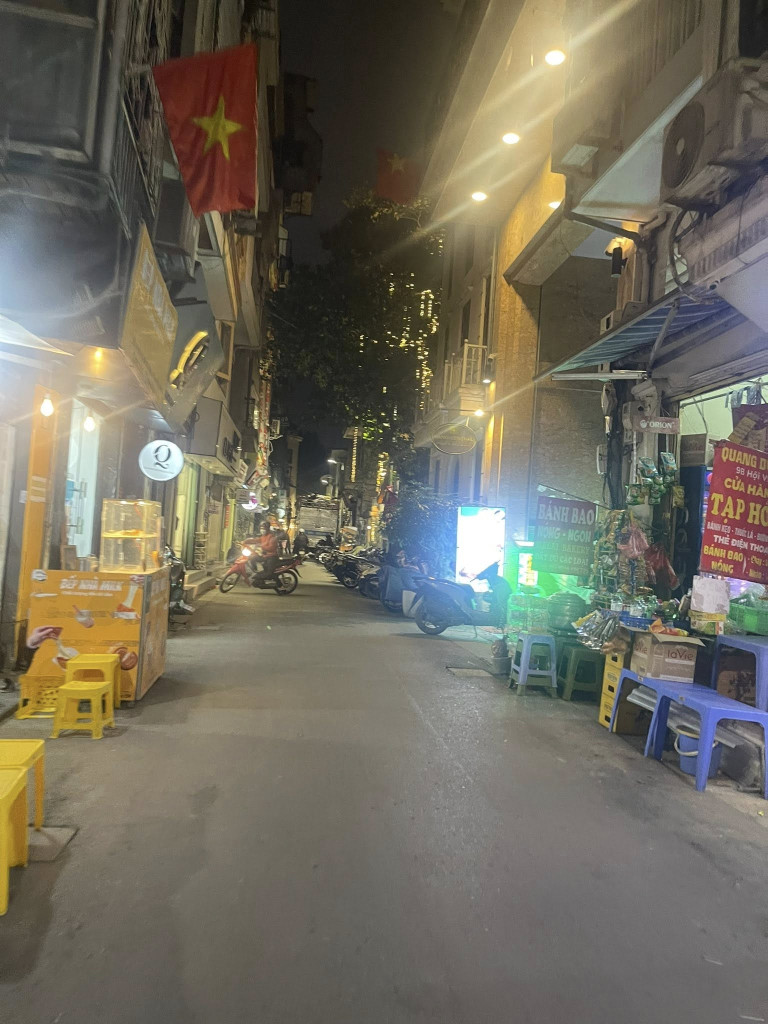 BÁN NHÀ HÀNG BÔNG💥 HOÀN KIẾM💥 92M2 x 1T💥 MT 8M💥 24 TỶ💥 KINH DOANH TẤP NẬP💥 Ô TÔ TRÁNH