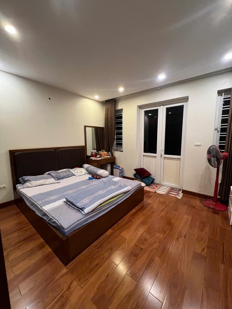 BÁN NHÀ MẶT PHỐ HÀNG VẢI HOÀN KIẾM TRÁI TIM PHỐ CỔ VỊ TRÍ SIÊU ĐẮC DỊA.DIỆN  TÍCH: 83.7M² X 2 TẦNG, MẶT TIỀN 4.7M. GIÁ CHỈ: 48 TỶ CÓ TL