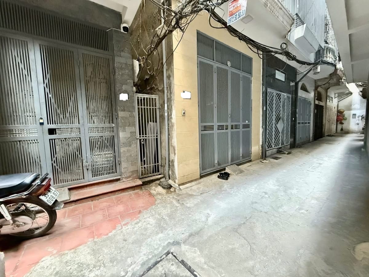 Bán nhà Hào Nam (Đống Đa) 30m, 4 tầng, mt 2.9m, giá 6.5 tỷ