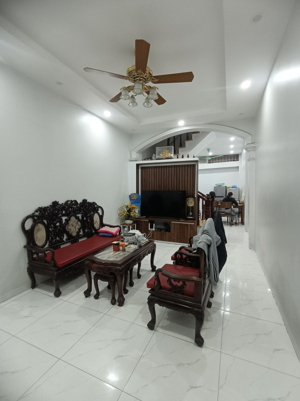 Bán nhà Hào Nam (Đống Đa) 45m, 4 tầng, mt 3.2m, giá 13.5 tỷ