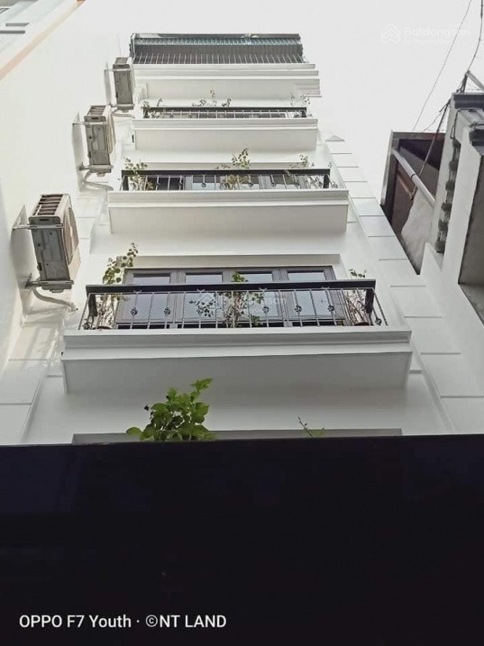 BÁN NHÀ 5 TẦNG HOÀI ĐỨC - 32M2 - GIÁ 4.8 TỶ - VỊ TRÍ ĐẸP - SỔ ĐỎ CHÍNH CHỦ