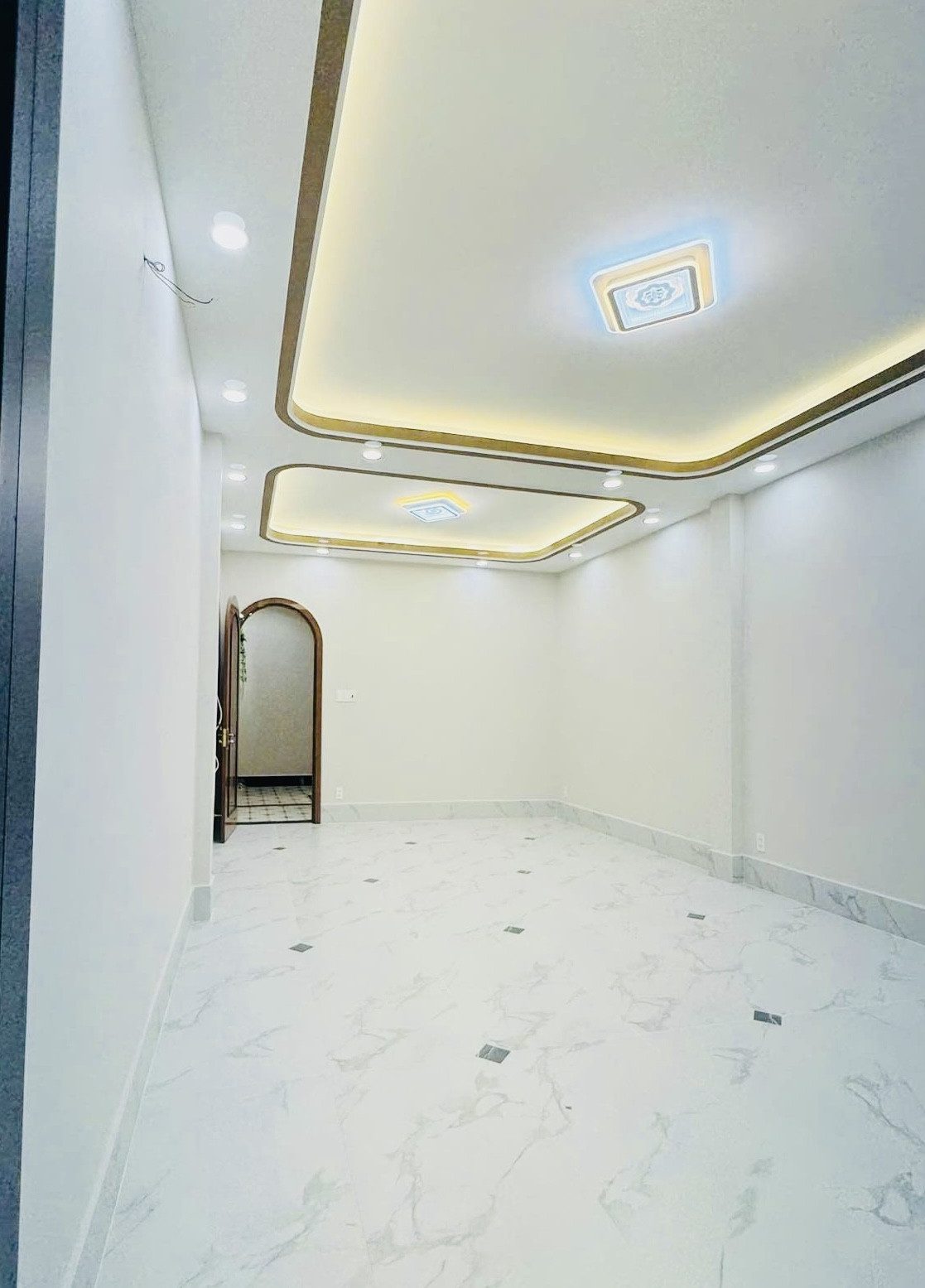 Hậu Giang Q6-Nhà Mới DT 54 M2-Giá 6,8 Tỏi(TL)