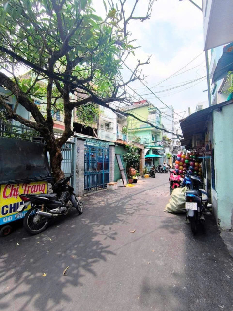 𝐍𝐇𝐀̀ 5 𝐓𝐀̂̀𝐍𝐆 (3.5x12M)- TẶNG NỘI THẤT - 3 MẶT HẺM, CỬA HÔNG -KHU ẨM THỰC - Đ. HẬU GIANG, Q.6