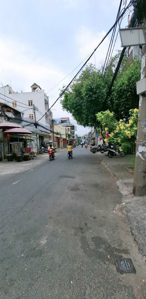 Bán nhà Biệt Thự - 2 Mặt tiền Lê Thị Bạch Cát - Tôn Thất Hiệp, 8x21m, 3 Tầng, 35.5 tỷ