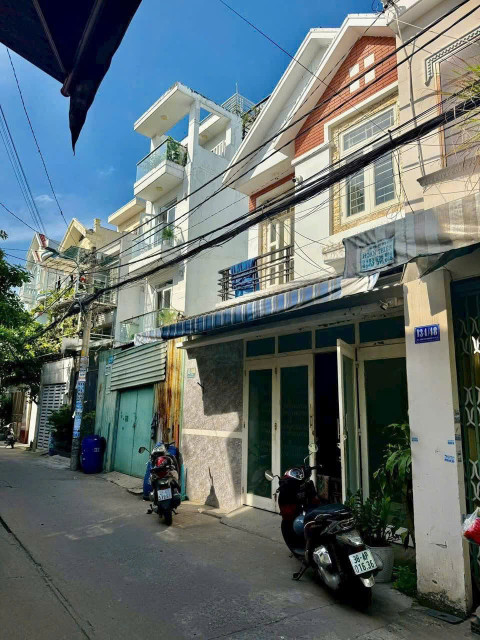 Nhà 2 lầu (5.5x10) Mặt Tiền Hẻm 6m Tân Chánh Hiệp 18, Quận 12 Giá Rẻ
