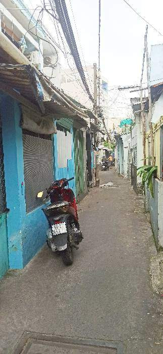 GẦN MẶT TIỀN ĐƯỜNG HOÀI THANH Q8 NGANG 6,1M