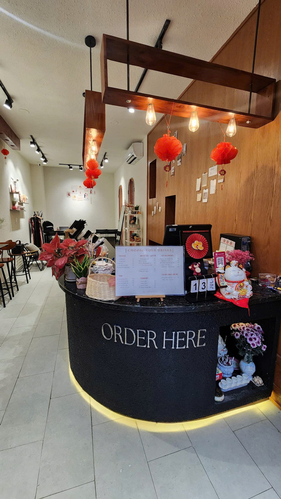 SANG NHANH CHỐT LẸ 60TR CAFE SIÊU XINH NGUYỄN ĐÌNH CHÍNH, PHƯỜNG 11, PHÚ NHUẬN, HỒ CHÍ MINH