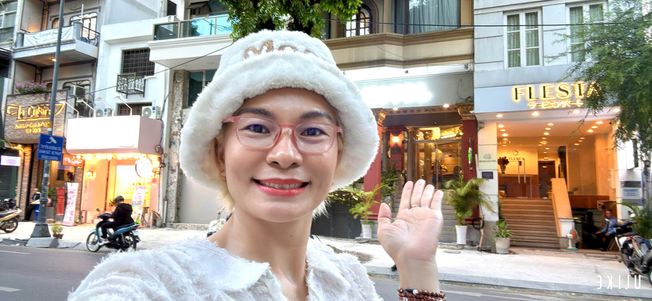 BÁN HOTEL FLESTA - 42 LÊ THÁNH TÔN, P.BÊN NGHÉ, QUẬN 1