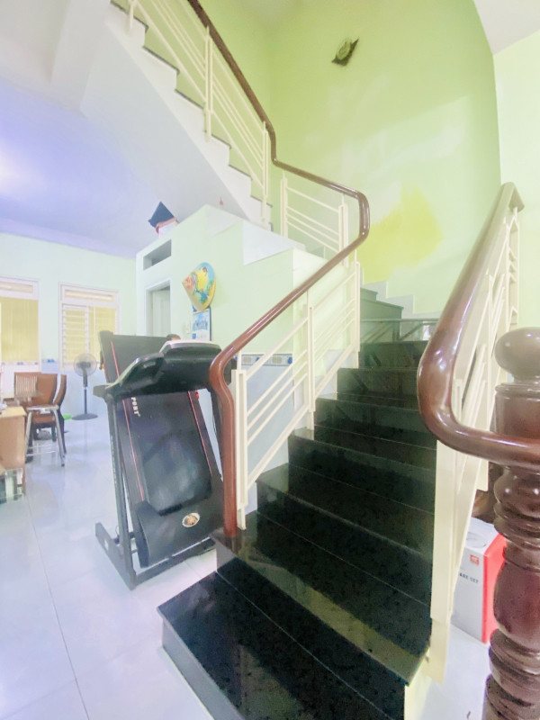 Bán nhà đẹp Phạm Văn Hai, Tân Bình, 4 Tầng, 4PN, 4WC, giáp quận 10, Công viên Lê Thị Riêng, giá nhỉnh 7 tỷ