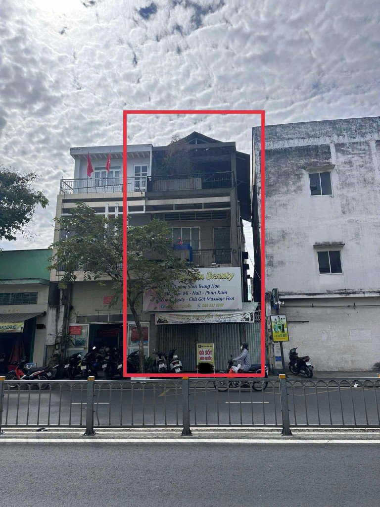 CHÍNH CHỦ BÁN ĐẤT ĐÃ CÓ SỔ ĐANG CÓ NHÀ 375,8m2