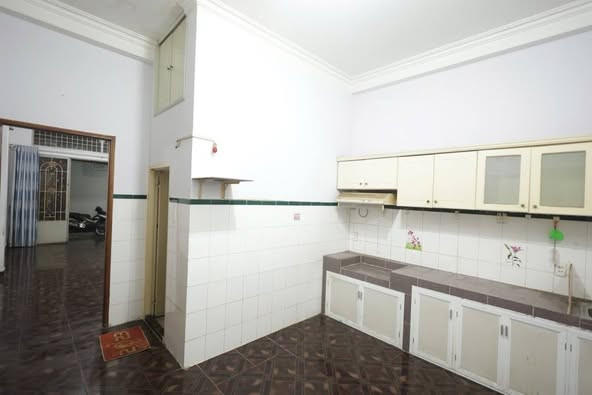 PHÚ NHUẬN - KHU HIẾM NHÀ BÁN - HẺM Ô TÔ – SÁT MẶT TIỀN