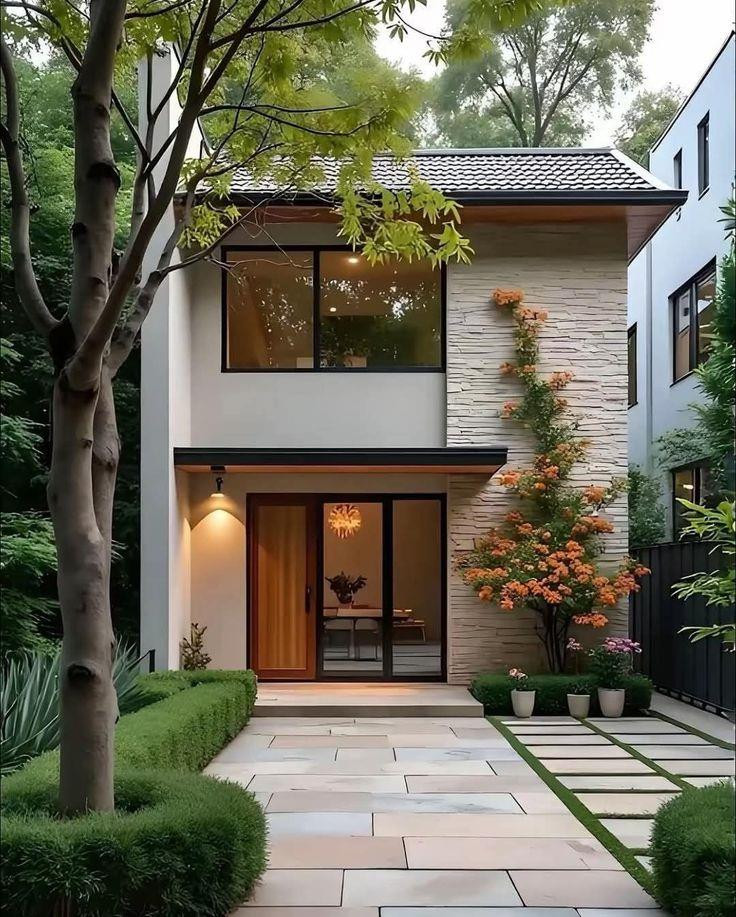 **Bán nhà mặt tiền Phan Văn Sửu, P.13, Tân Bình; (12*7) 5 tầng - 10,8 tỷ