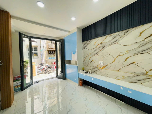 BÁN NHÀ HẺM NGUYỄN CẢNH CHÂN, QUẬN 1 - 28M2, 2 TẦNG, 3PN, 3WC - GIÁ 5.8 TỶ - SỔ HỒNG CHÍNH CHỦ