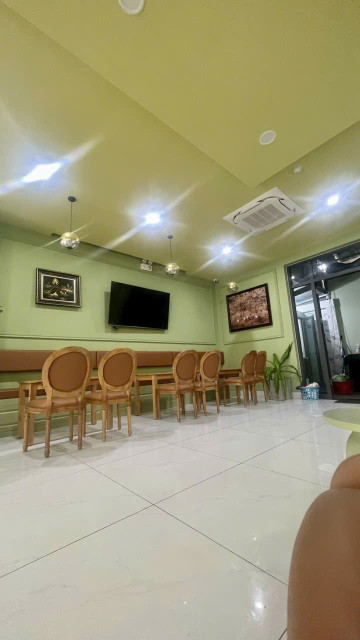 Bán nhà quận 11, Nguyễn Chí Thanh, khách sạn 210m2, sát mặt tiền, 5 tầng, 36 tỷ
