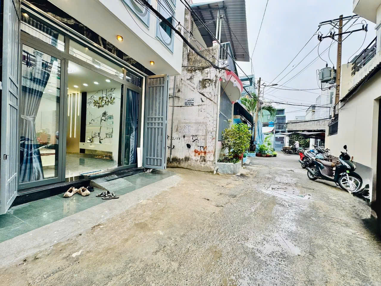 Rao bán nhà nhanh khu vực Hiệp Bình Thủ Đức, giá 3,7 tỷ, SHR, gần chợ, đường rộng LH: 0902958672