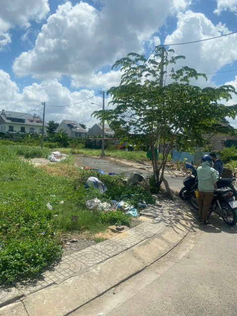 Bán đất Full hết thổ . Đã có bãn vẽ phân 8 lô. Đường Hiệp Bình
