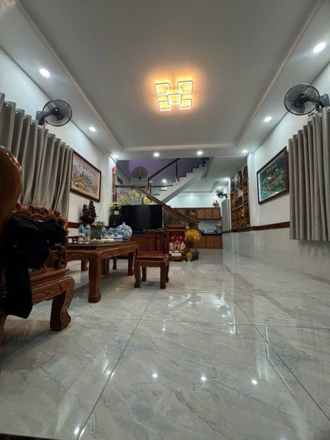 Chính chủ bán nhà tại Hiệp Thành 17, Sổ hồng riêng
