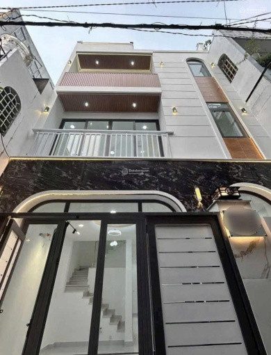 Nhà đẹp giá ngộp đường 8m Hồ Bá Kiện, P.15, Quận 10, 74.5m2, 4tỷ670tr, sổ hồng riêng, đang cho thuê 18tr